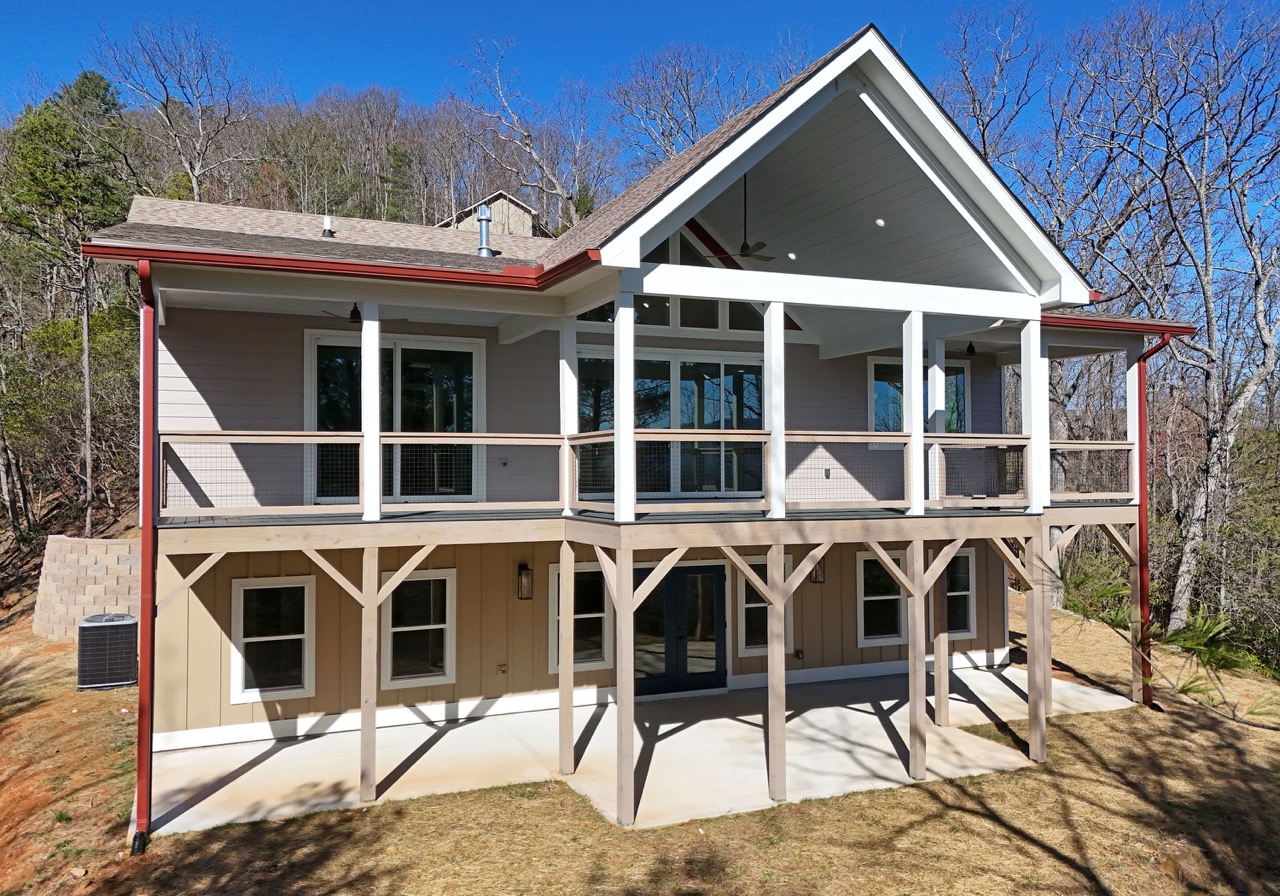 large home with 350 porch